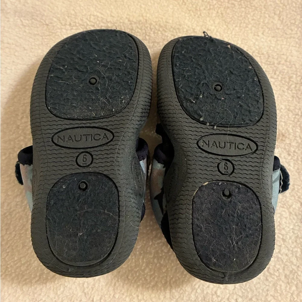 Nautica “Kettle Gulf” Toddler Size 6 Shark Camo Neoprene Velcro Sandals Animals